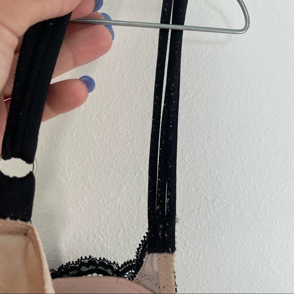 Victoria Secret black lace balconet bra size 38D - Picture 3 of 6